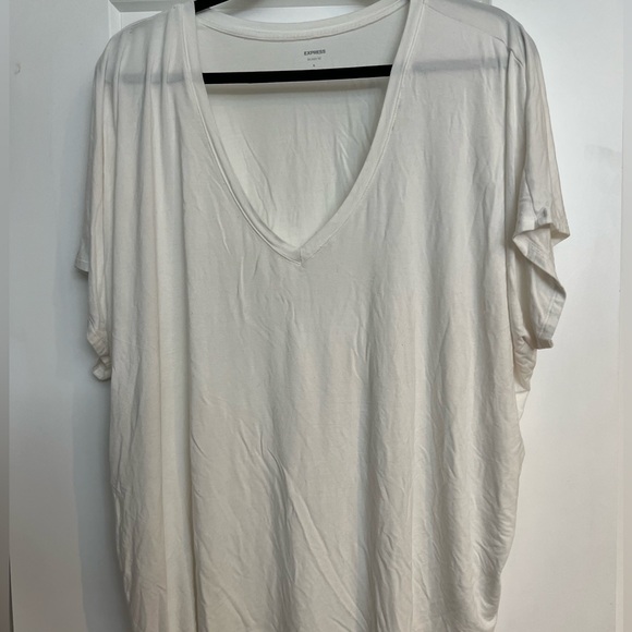 Grey and White Long Length Tshirts - Picture 4 of 6